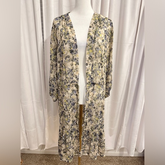 Maurice’s Blue and Yellow Floral Tie Waist Sheer Duster Size Large - Picture 2 of 6